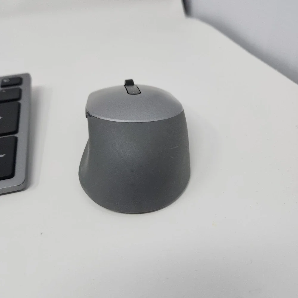 Dell KB7221WT Wireless Bluetooth Wireless Keyboard Mouse Gray Combo No Dongle